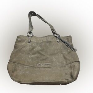 B Makowsky Soft Beige Metallic Snake Print Leather Handbag Logo Silver Hardware